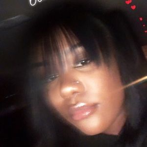 Meet your Posher, Mya